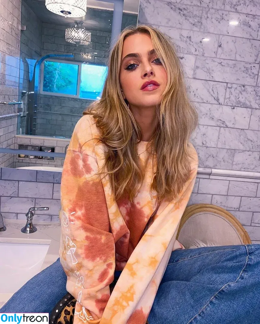 Anne Winters nude photo #0213 (anna_winters / annewinters)