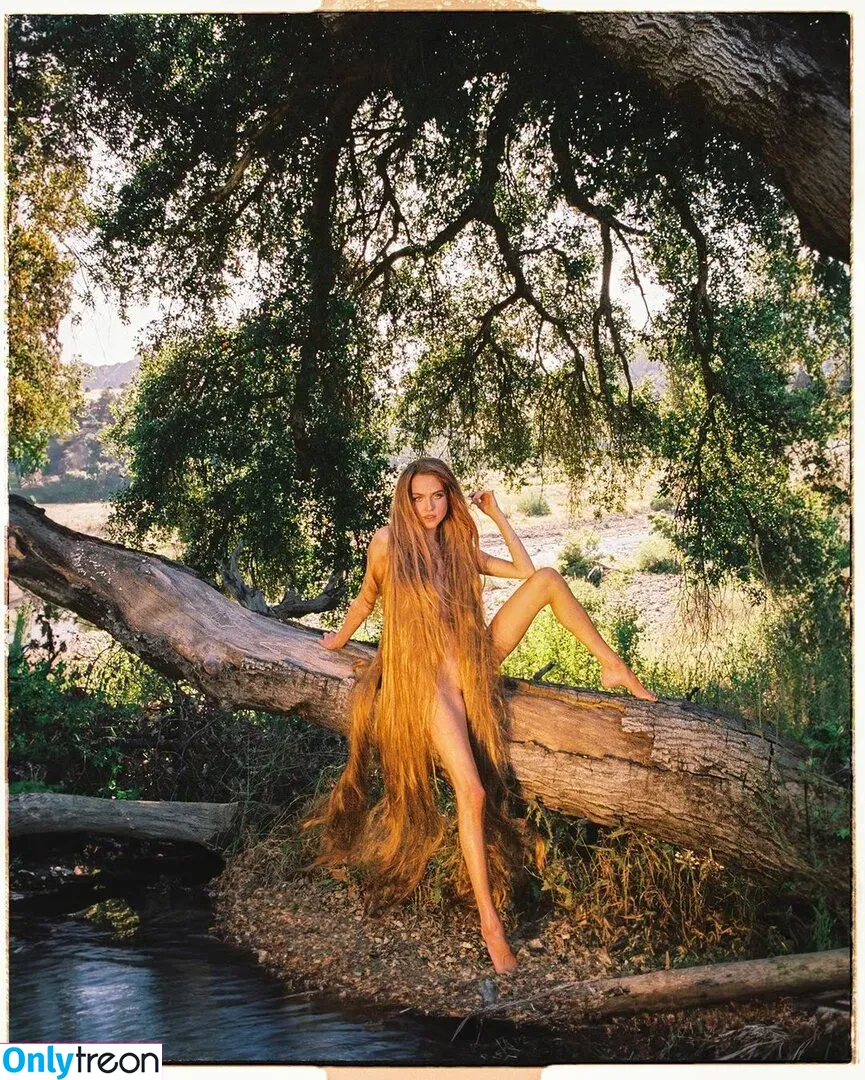 Anne Winters nude photo #0265 (anna_winters / annewinters)