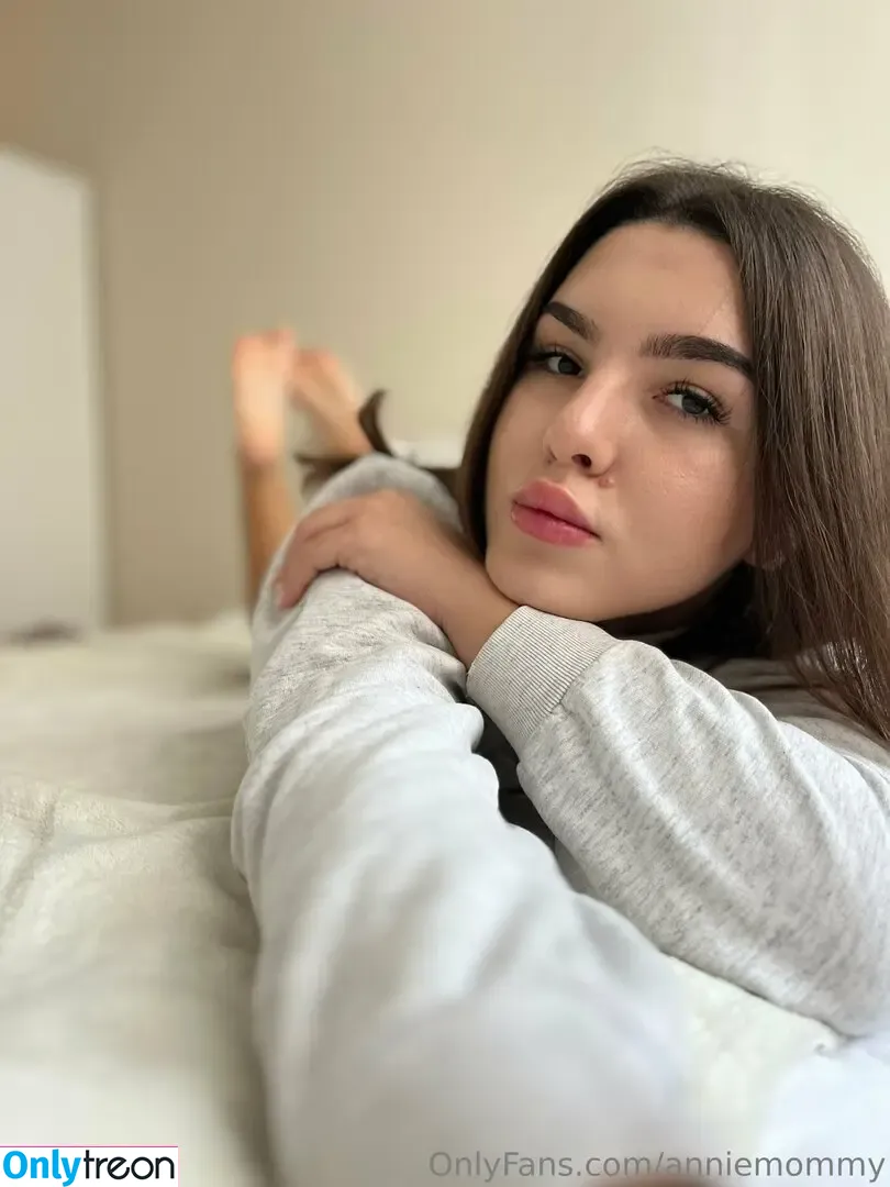 anneterra nude photo #0011 (anne.terra)