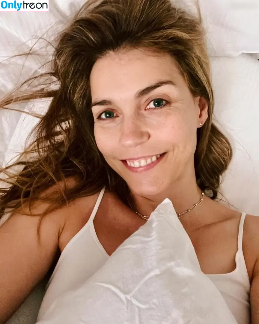Annett Möller nude photo #0096 (annett.moeller / annettmoeller)