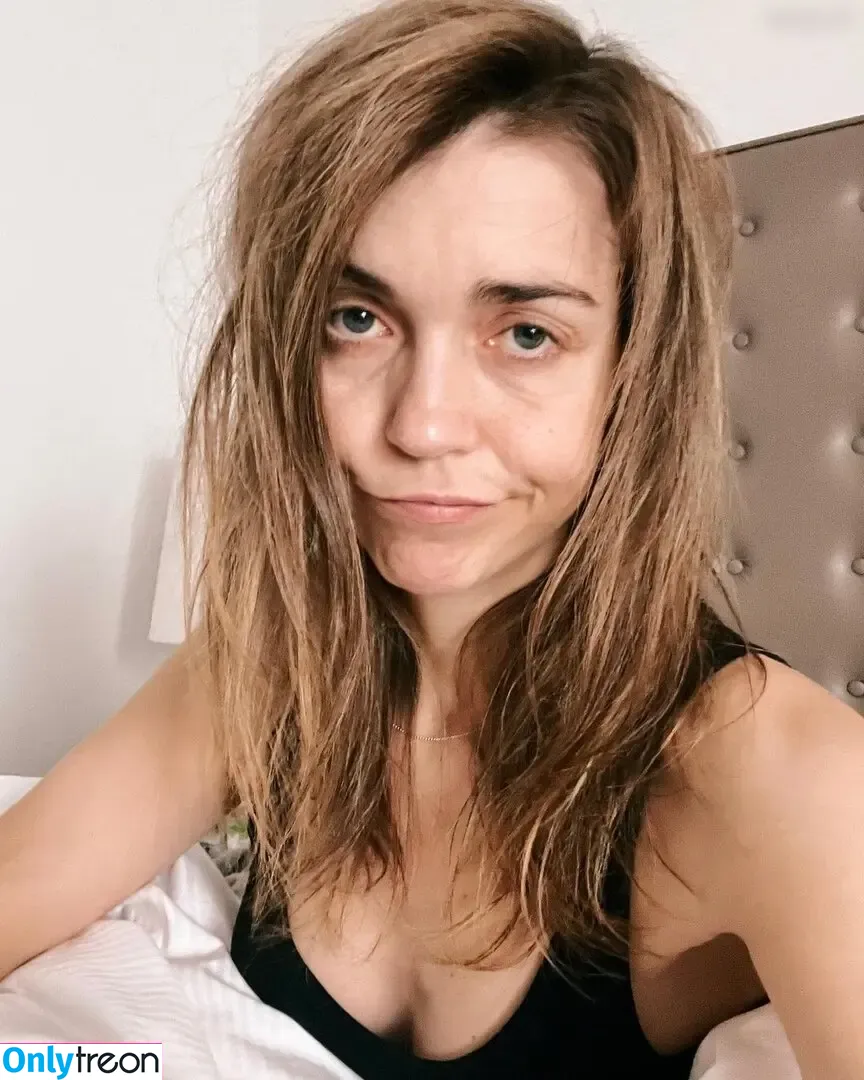 Annett Möller nude photo #0101 (annett.moeller / annettmoeller)