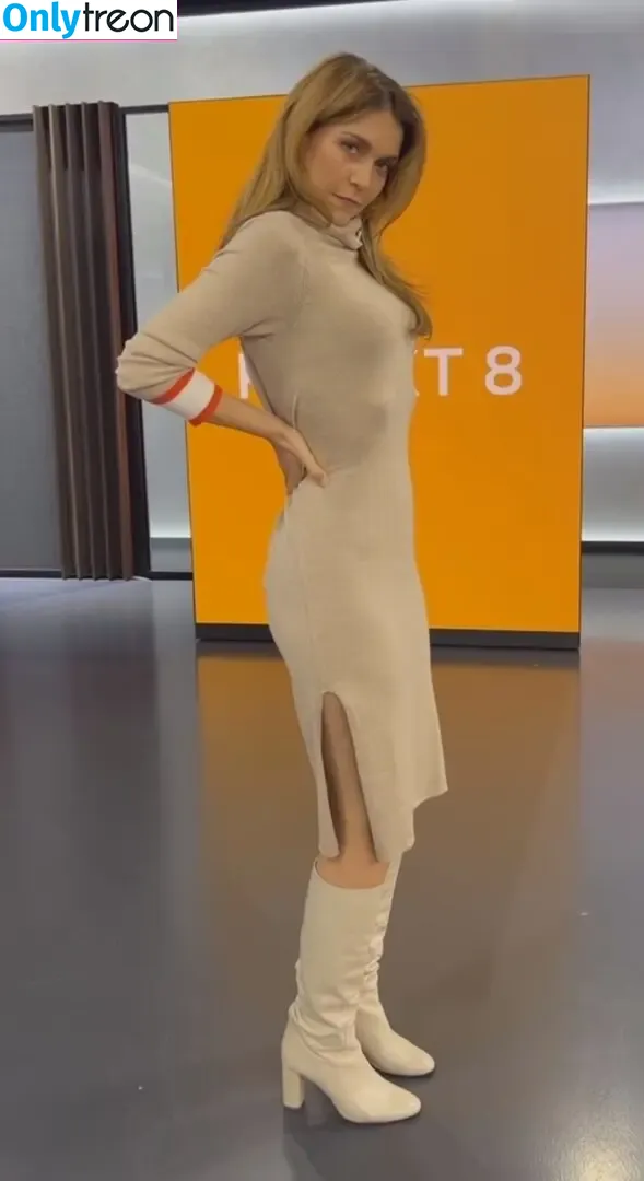 Annett Möller nude photo #0121 (annett.moeller / annettmoeller)