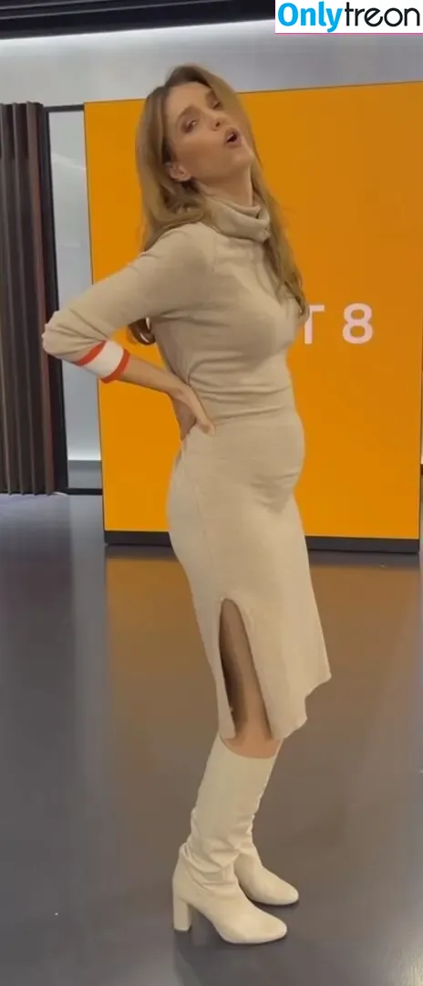 Annett Möller nude photo #0122 (annett.moeller / annettmoeller)