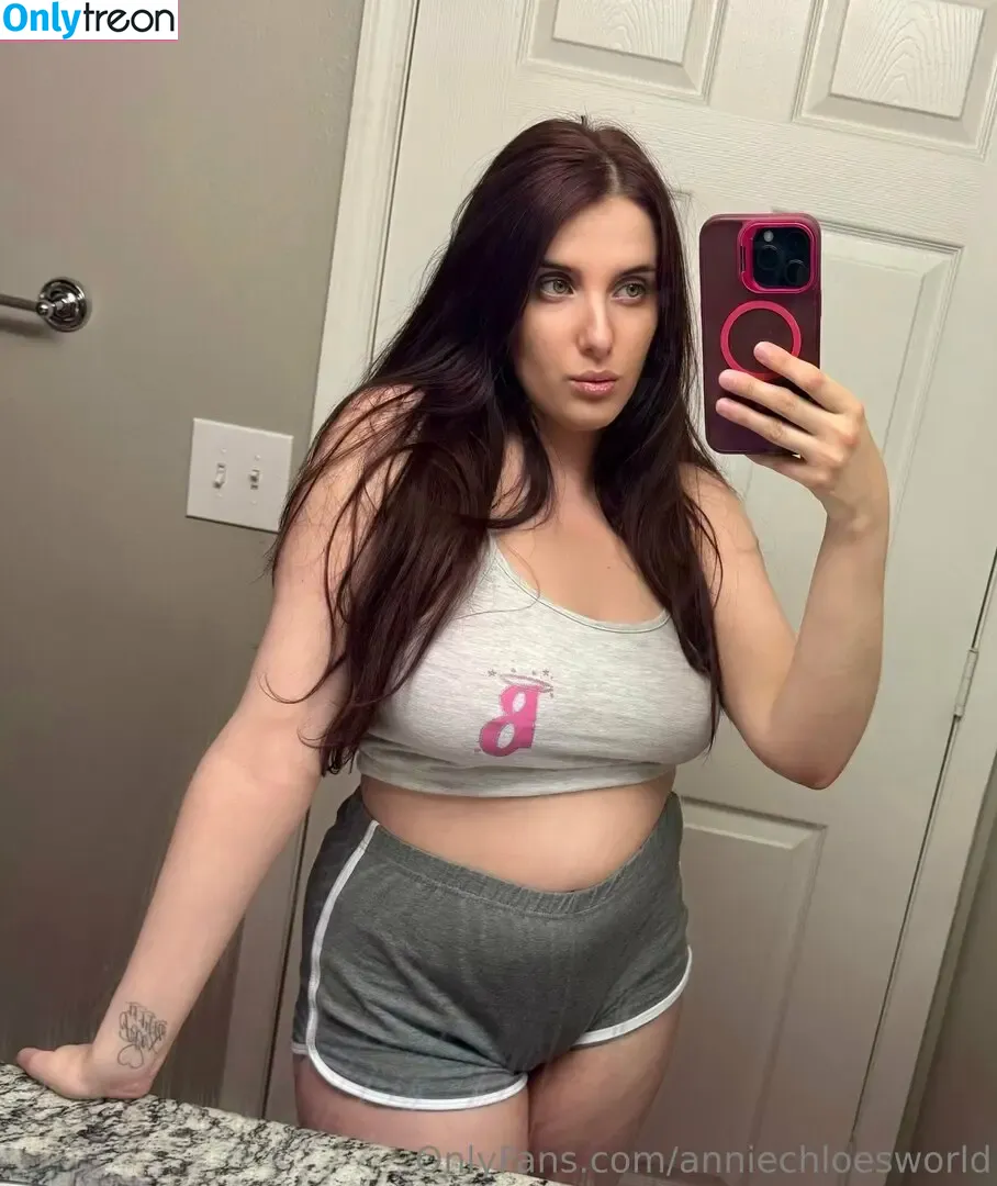 anniechloesworld nude photo #0107 (anniechloesworld)