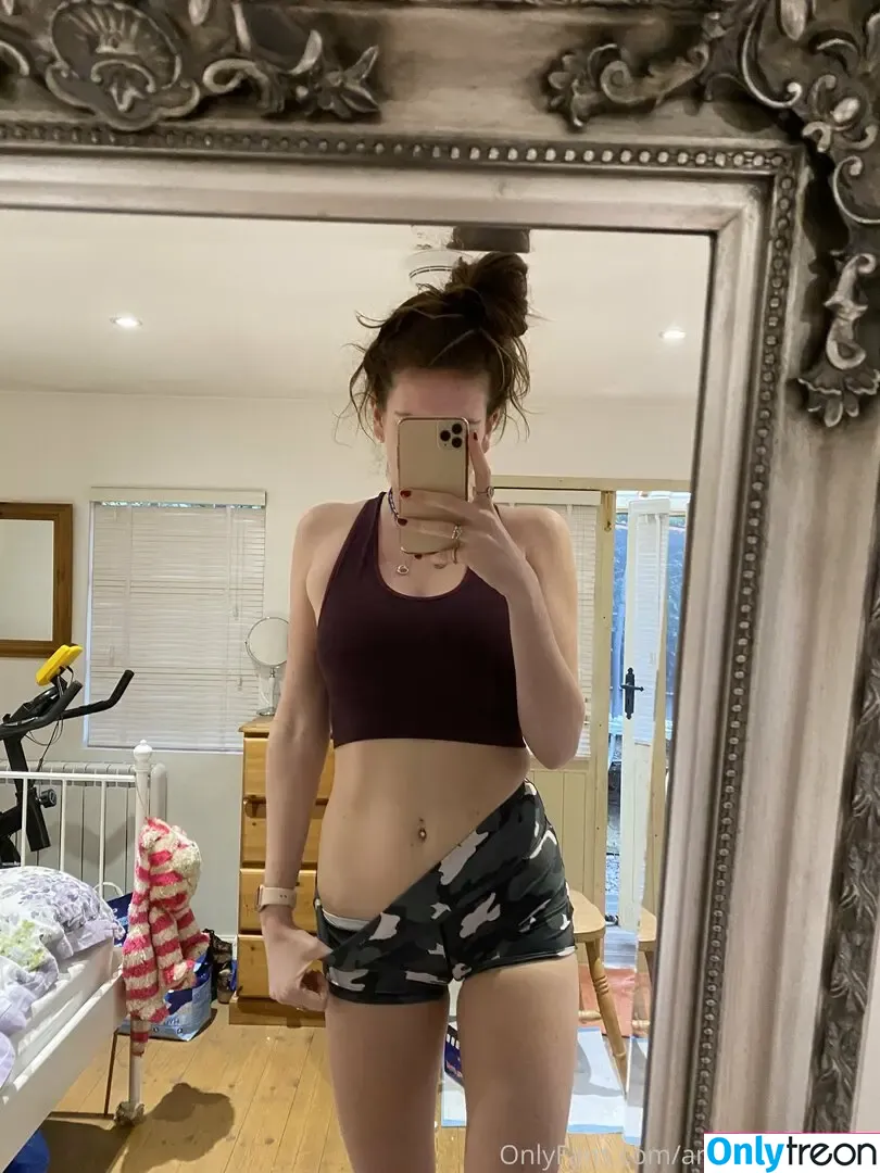 annieecharlottefree nude photo #0071 (annieecharlotte)