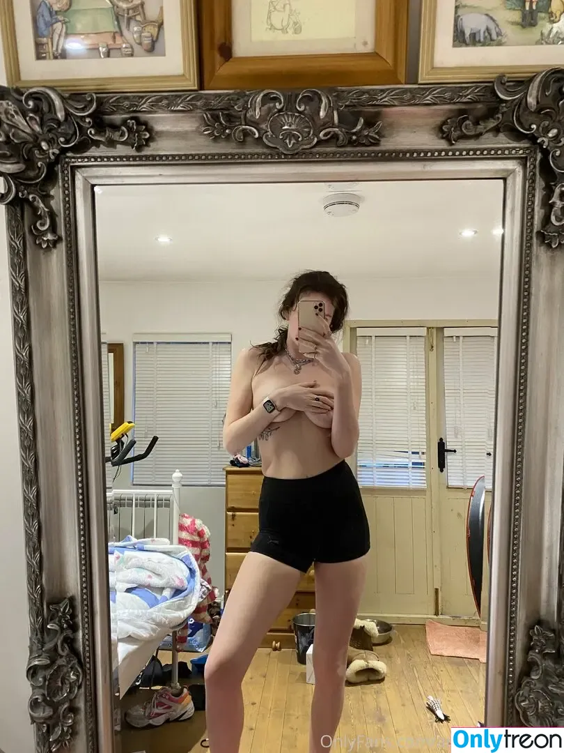 annieecharlottefree nude photo #0113 (annieecharlotte)