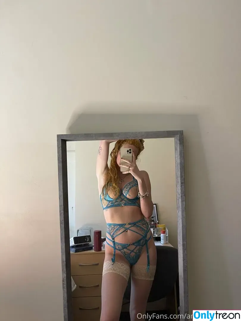 annieecharlottefree nude photo #0376 (annieecharlotte)