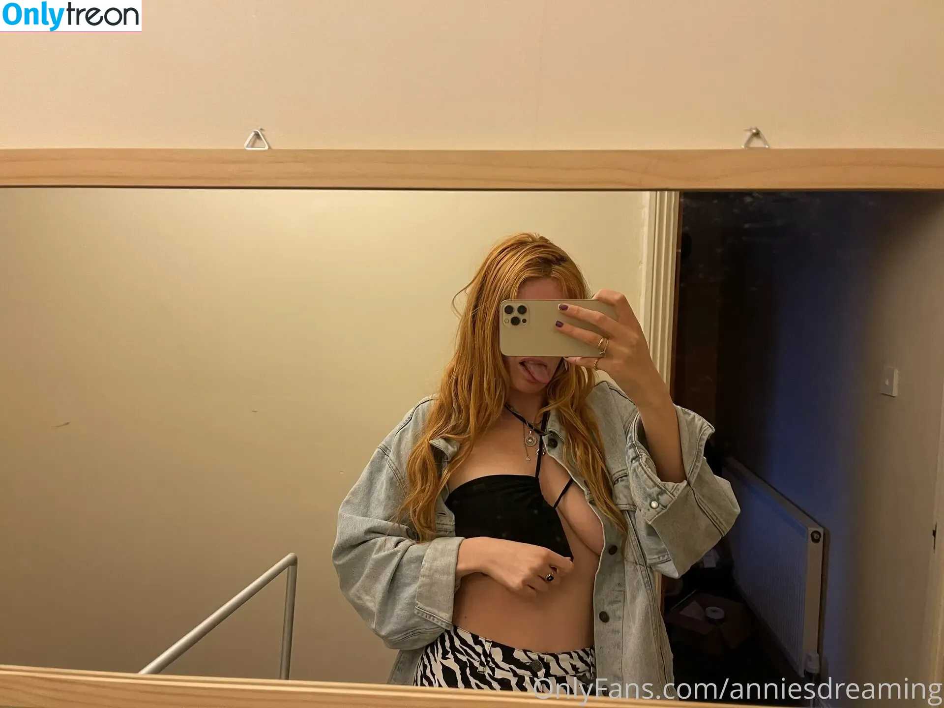 annieecharlottefree nude photo #0509 (annieecharlotte)