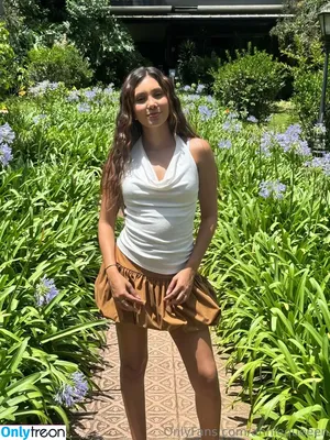 anniequeeen / anniequeenk nude photo #0550