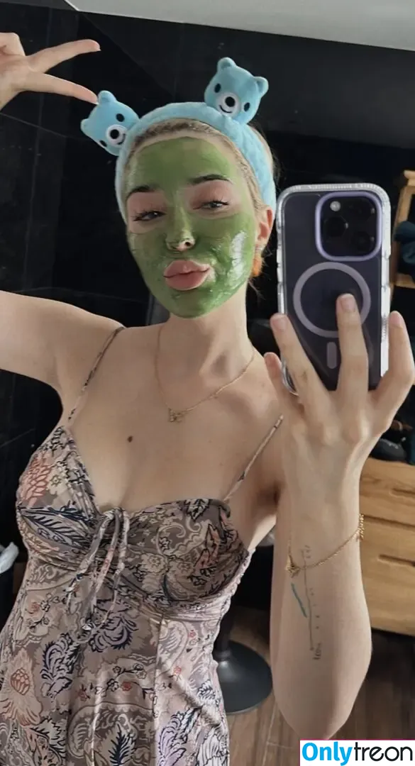 AnniTheDuck nude photo #0450 (AnniTheDuck)