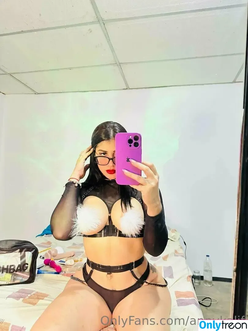 annykalif nude photo #0311 (annakalifa)