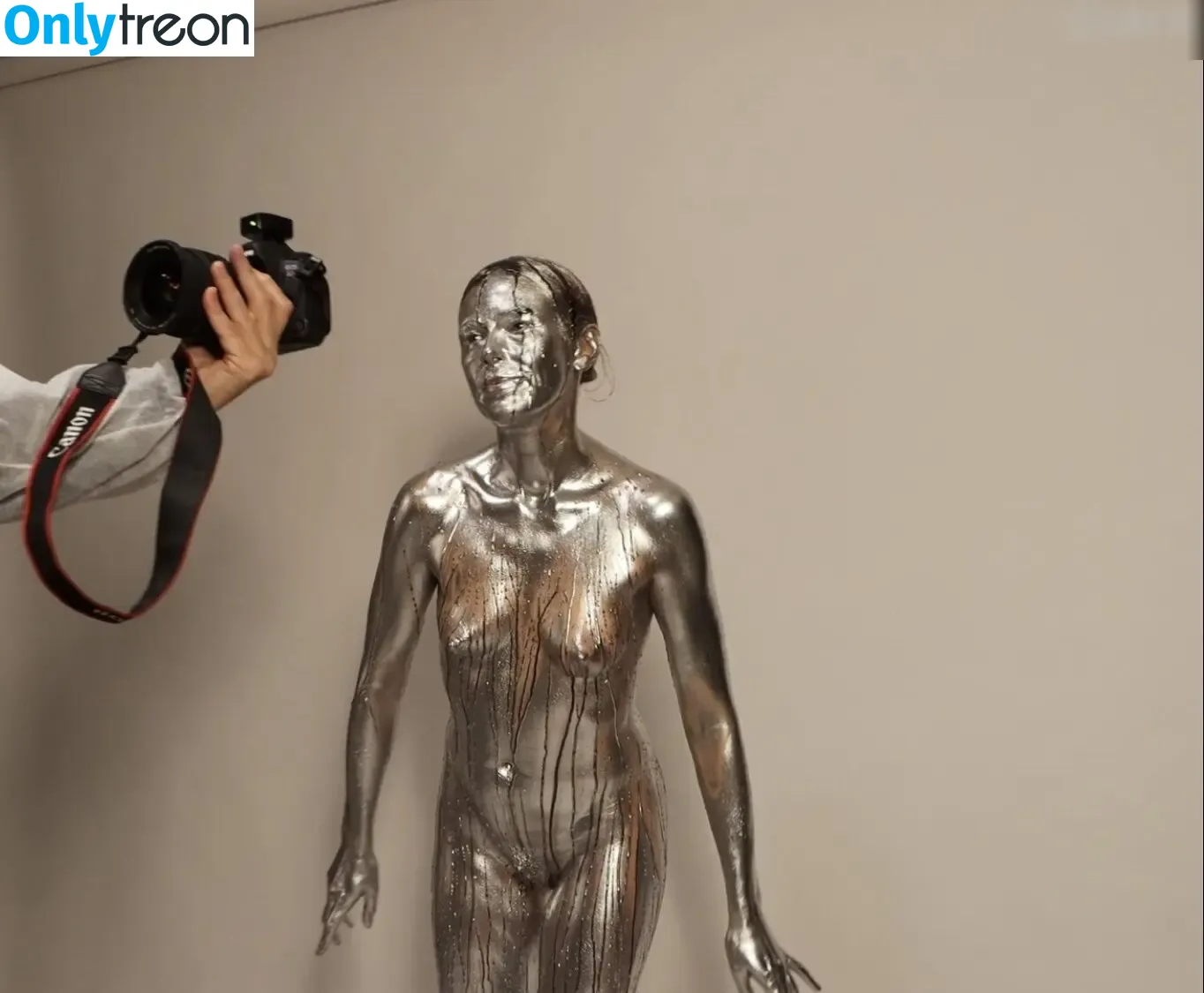 Antje Mönning nude photo #0503 (AntjeMoenning)
