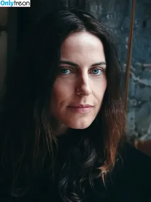Antje Traue / antjetraueofficial nude photo #0019