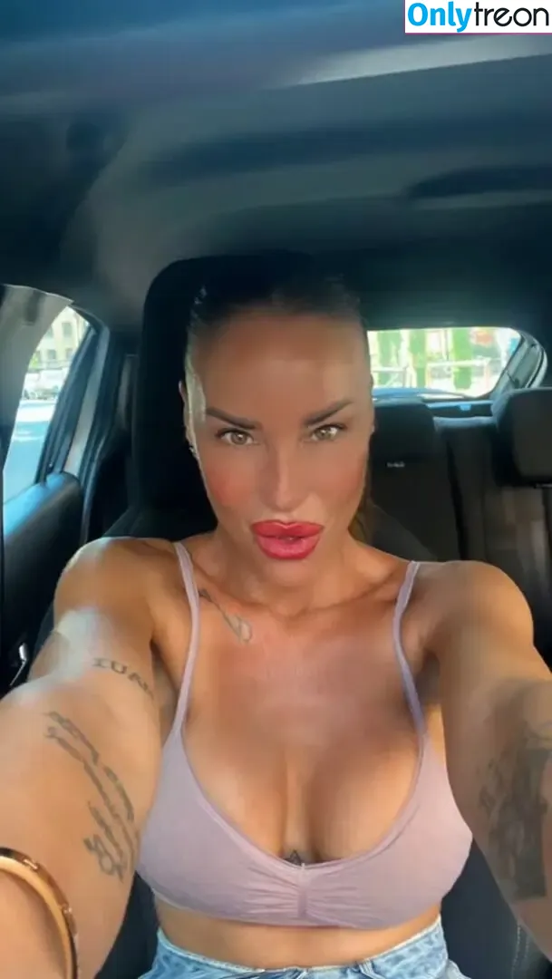 Antonella Mosetti nude photo #0735 (antonellamosetti)