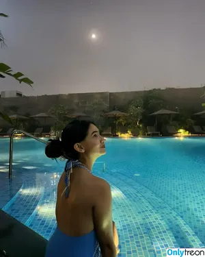 Anushka Sen / anushkasen0408 nude photo #0055