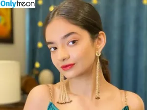 Anushka Sen / anushkasen0408 nude photo #0142
