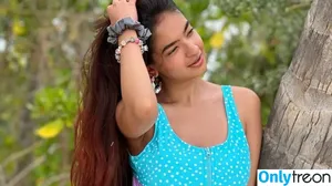 Anushka Sen / anushkasen0408 nude photo #0150