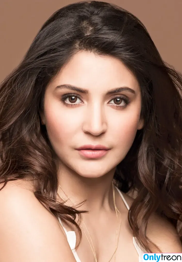 Anushka Sharma nude photo #0090 (anushkasharma)