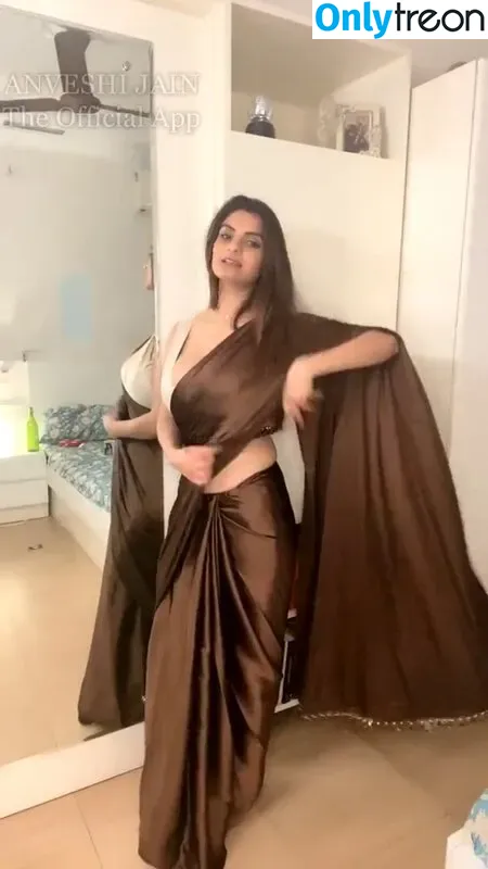 Anveshi Jain nude photo #0017 (anveshi25 / anveshijain)