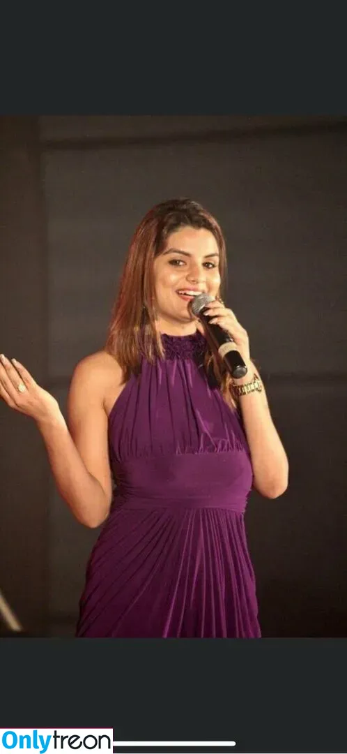 Anveshi Jain nude photo #0033 (anveshi25 / anveshijain)