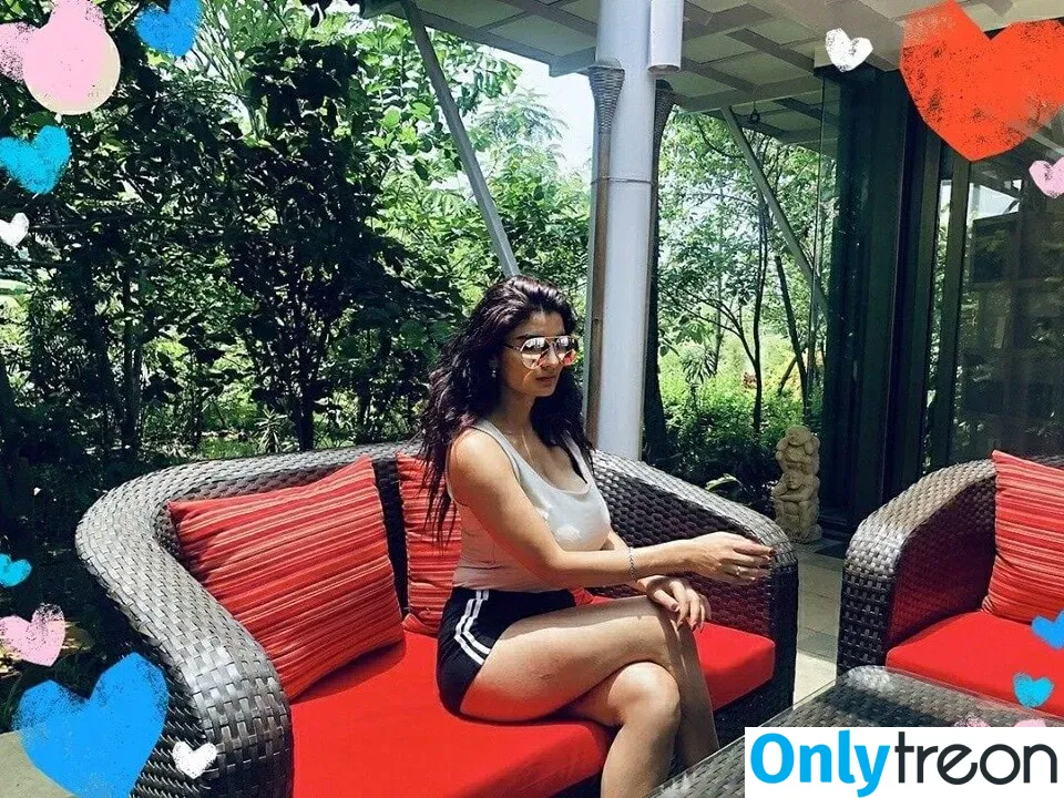 Anveshi Jain nude photo #0114 (anveshi25 / anveshijain)
