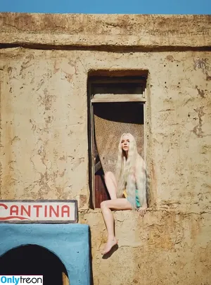 Anya Taylor-Joy / Anya Taylor Joy / anyataylorjoy nude photo #0049