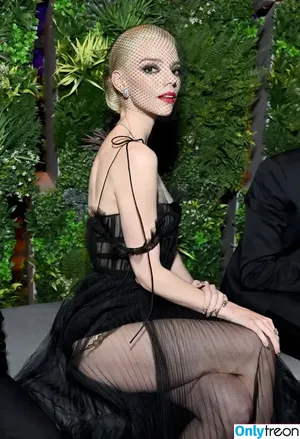 Anya Taylor-Joy / Anya Taylor Joy / anyataylorjoy nude photo #0070