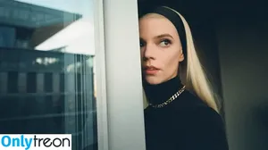 Anya Taylor-Joy / Anya Taylor Joy / anyataylorjoy nude photo #0144