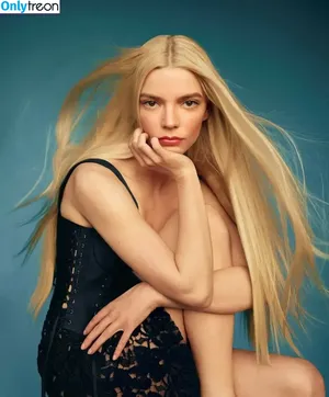 Anya Taylor-Joy / Anya Taylor Joy / anyataylorjoy nude photo #0229