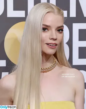 Anya Taylor-Joy / Anya Taylor Joy / anyataylorjoy nude photo #0596