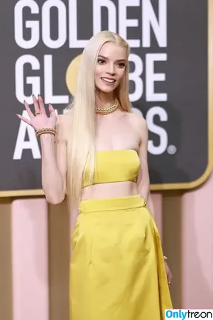 Anya Taylor-Joy / Anya Taylor Joy / anyataylorjoy nude photo #0609