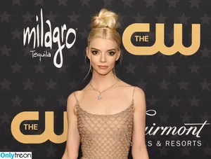 Anya Taylor-Joy / Anya Taylor Joy / anyataylorjoy nude photo #0632