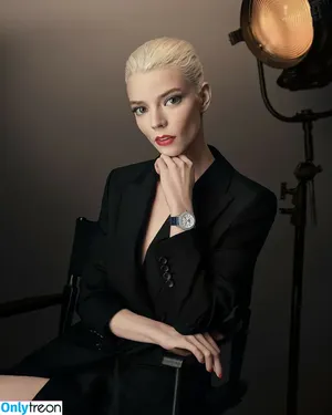 Anya Taylor-Joy / Anya Taylor Joy / anyataylorjoy nude photo #0790