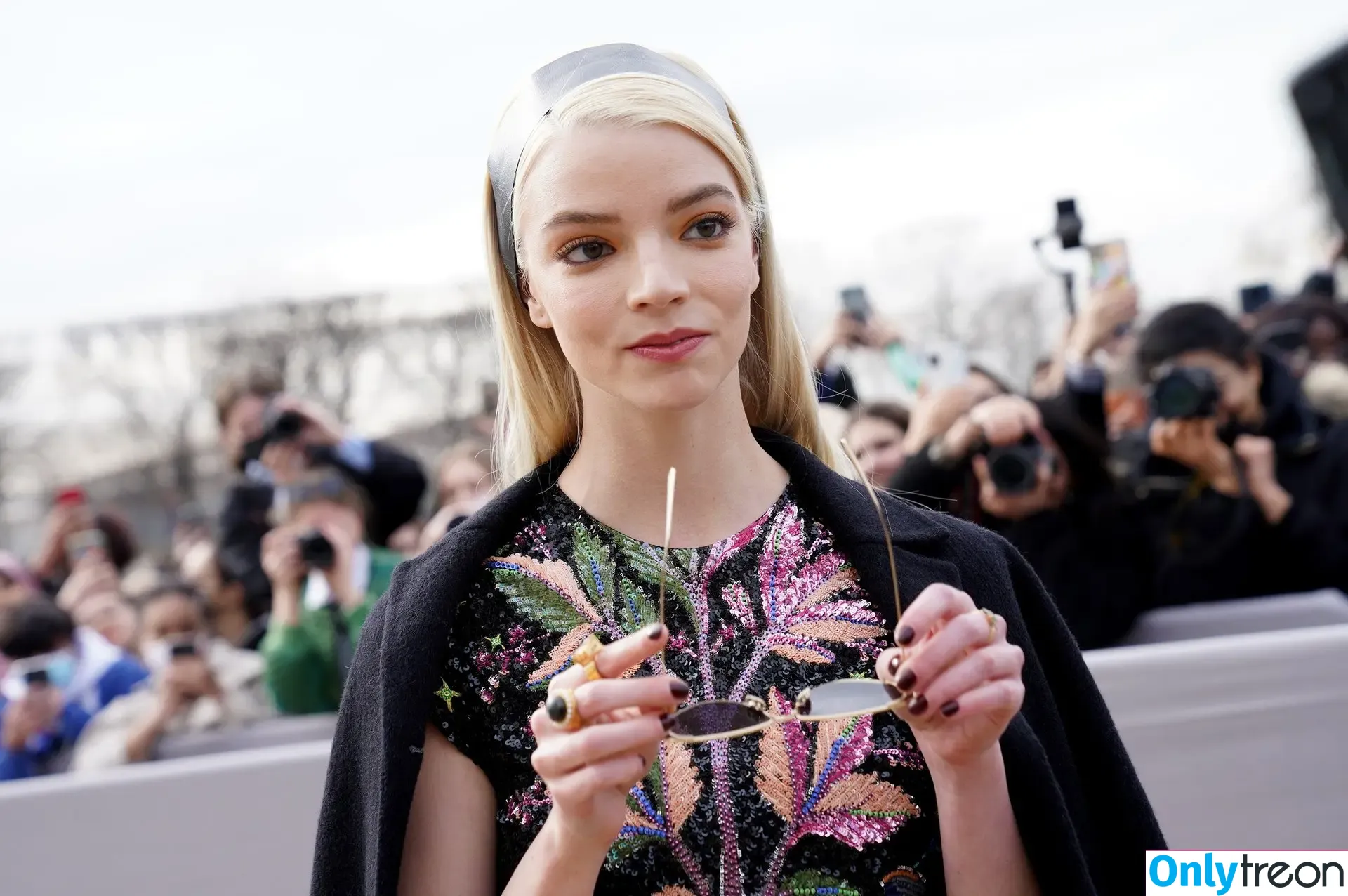 Anya Taylor-Joy nude photo #0010 (Anya Taylor Joy / anyataylorjoy)