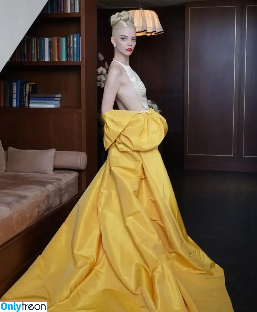 Anya Taylor-Joy nude photo #0045 (Anya Taylor Joy / anyataylorjoy)
