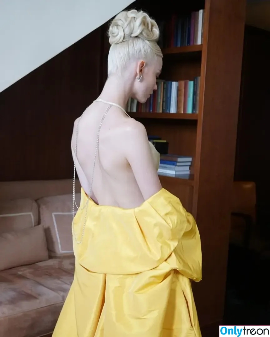 Anya Taylor-Joy nude photo #0047 (Anya Taylor Joy / anyataylorjoy)