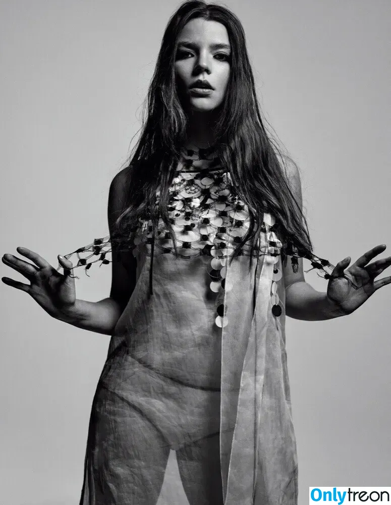 Anya Taylor-Joy nude photo #0090 (Anya Taylor Joy / anyataylorjoy)