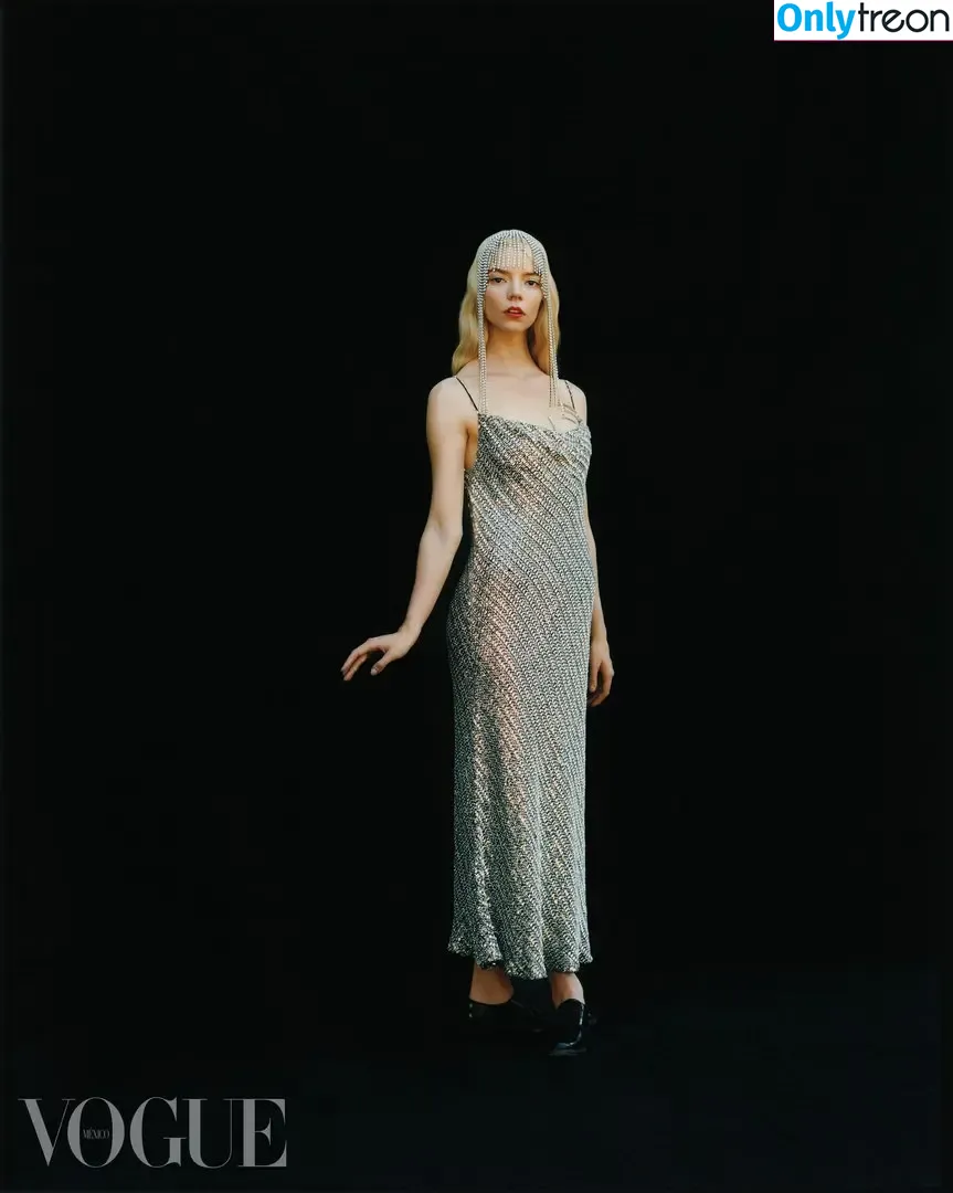 Anya Taylor-Joy nude photo #0108 (Anya Taylor Joy / anyataylorjoy)