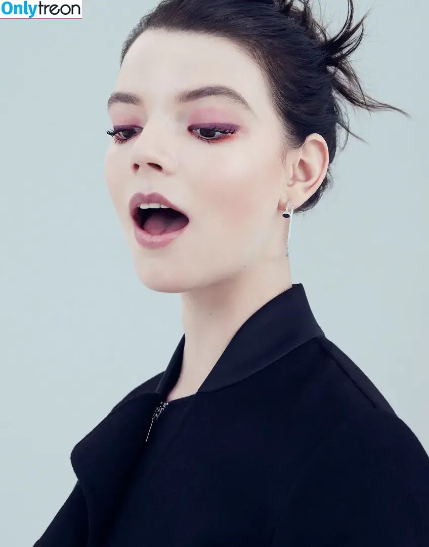 Anya Taylor-Joy nude photo #0381 (Anya Taylor Joy / anyataylorjoy)