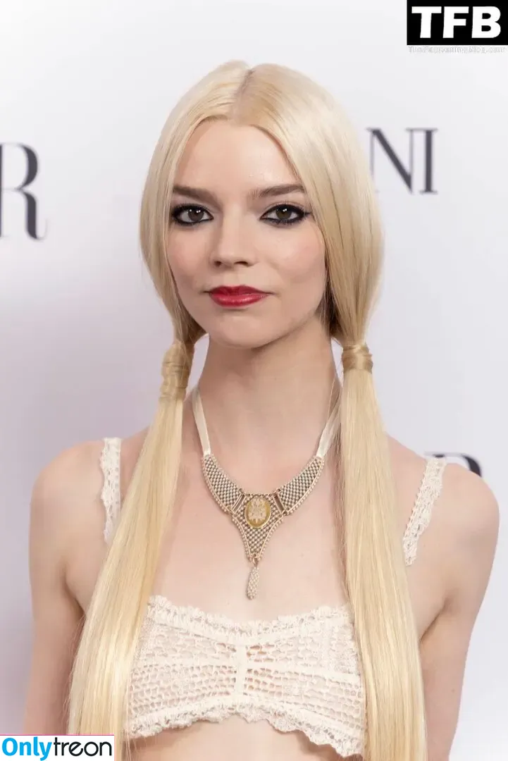 Anya Taylor-Joy nude photo #0546 (Anya Taylor Joy / anyataylorjoy)