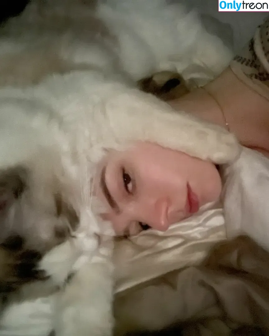 Anya Taylor-Joy nude photo #0581 (Anya Taylor Joy / anyataylorjoy)