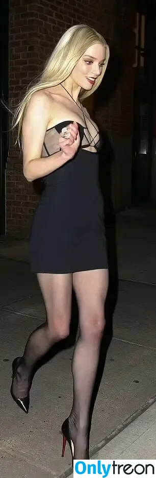 Anya Taylor-Joy nude photo #0588 (Anya Taylor Joy / anyataylorjoy)