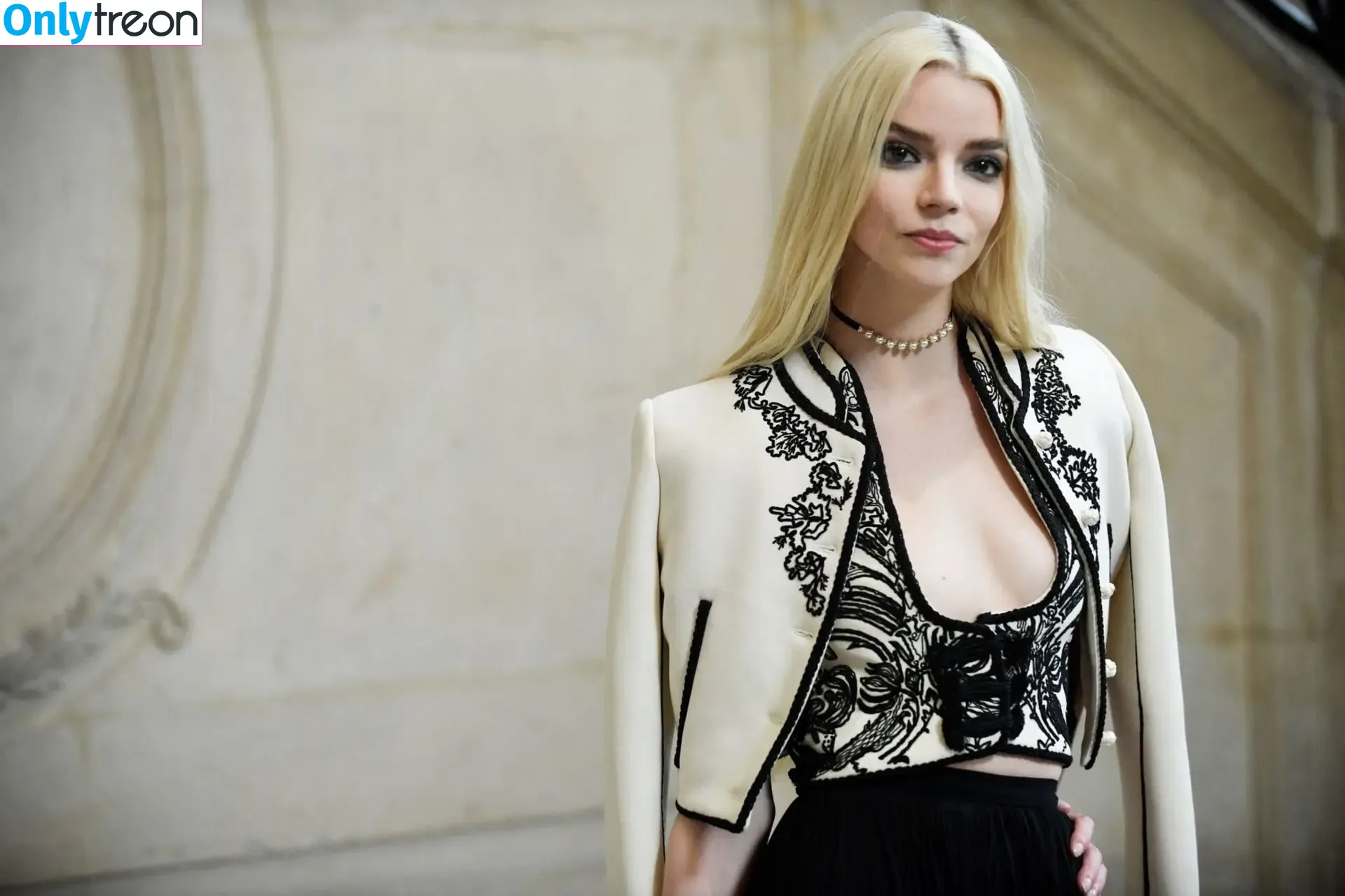 Anya Taylor-Joy nude photo #0668 (Anya Taylor Joy / anyataylorjoy)