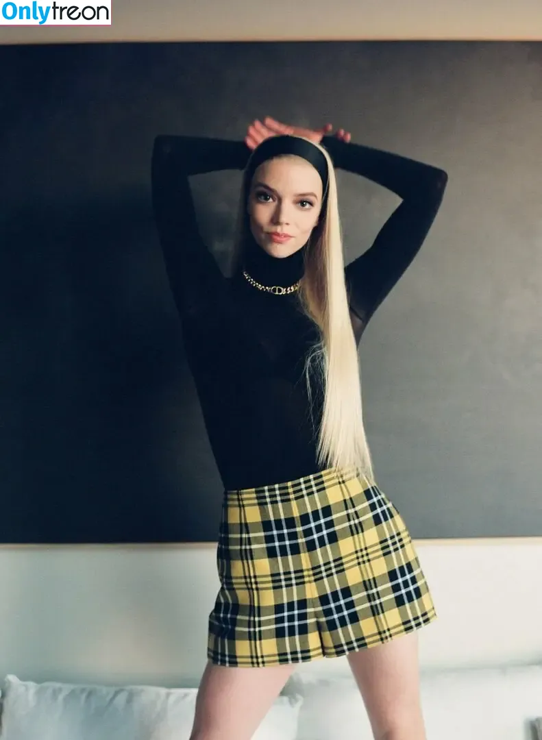 Anya Taylor-Joy nude photo #0726 (Anya Taylor Joy / anyataylorjoy)