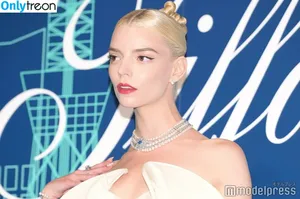 Anya Taylor-Joy / Anya Taylor Joy / anyataylorjoy nude photo #1006