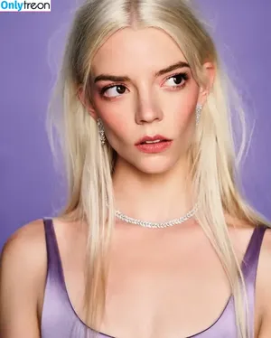 Anya Taylor-Joy / Anya Taylor Joy / anyataylorjoy nude photo #1161