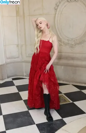 Anya Taylor-Joy / Anya Taylor Joy / anyataylorjoy nude photo #1300