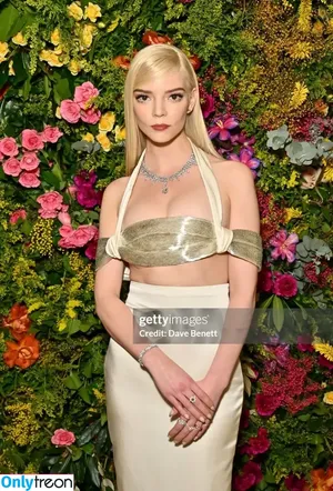 Anya Taylor-Joy / Anya Taylor Joy / anyataylorjoy nude photo #1421