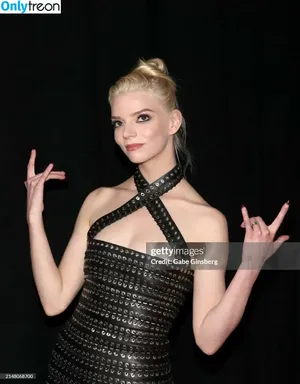 Anya Taylor-Joy / Anya Taylor Joy / anyataylorjoy nude photo #1507