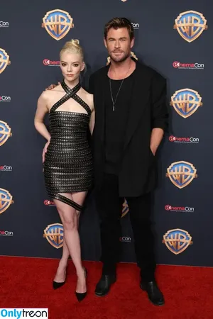 Anya Taylor-Joy / Anya Taylor Joy / anyataylorjoy nude photo #1560